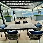 Stylish 2Bedroom Apartment